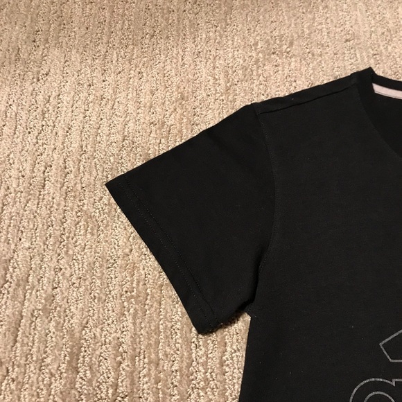 Women’s Black & Silver Outline Adidas Graphic T-Shirt In Size Small - Picture 5 of 10